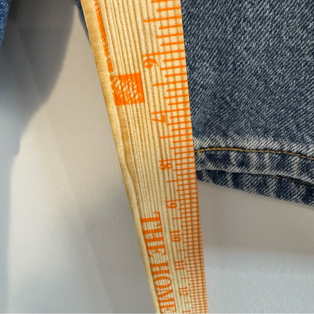 Vintage‎ Y2K Levi's jorts 550 Relaxed Fit Jean Short denim Size 36 - Picture 5 of 8
